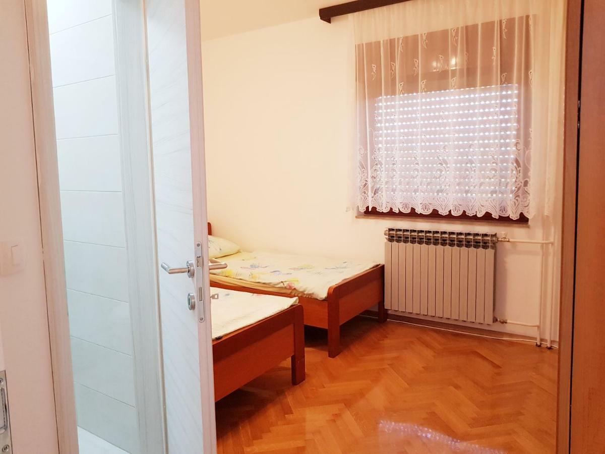Apartmani Subasic Rubesi Exterior photo